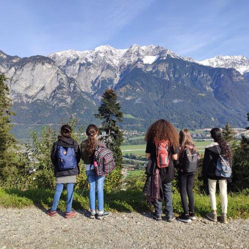 "Da unten ist ja Völs!"