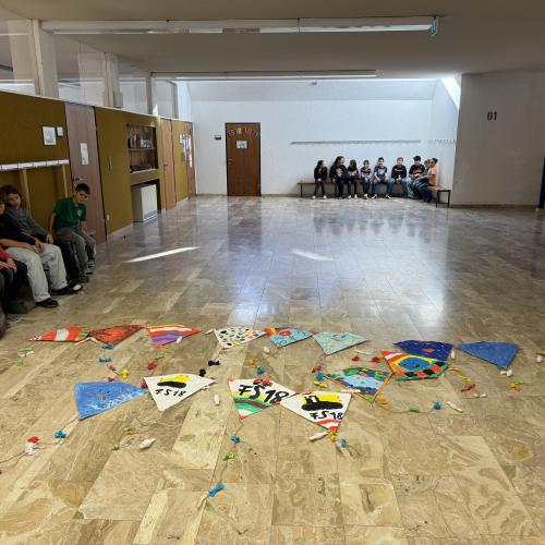 Warten aufs Drachensteigen