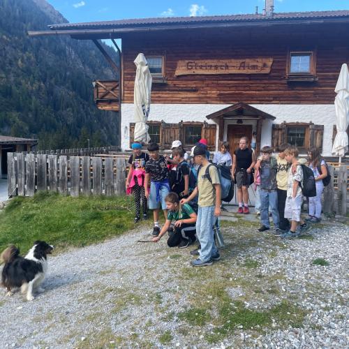 1a_Kennenlerntage_Gleirsch mit Hund