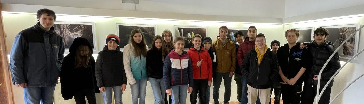 Robbie Shone und 2a mit Herrn Felderer