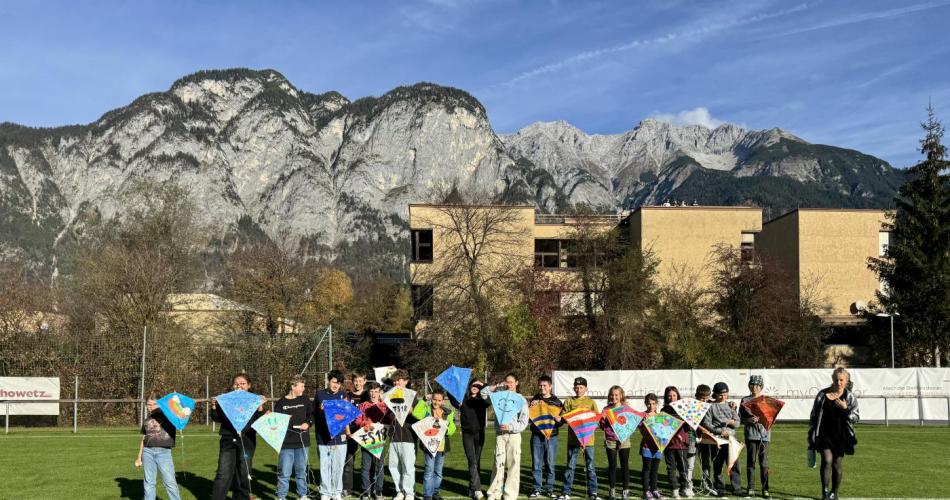 1b Sportplatz Drachensteigen