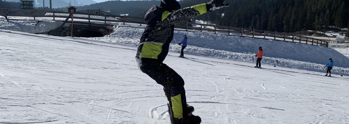 Snowboard